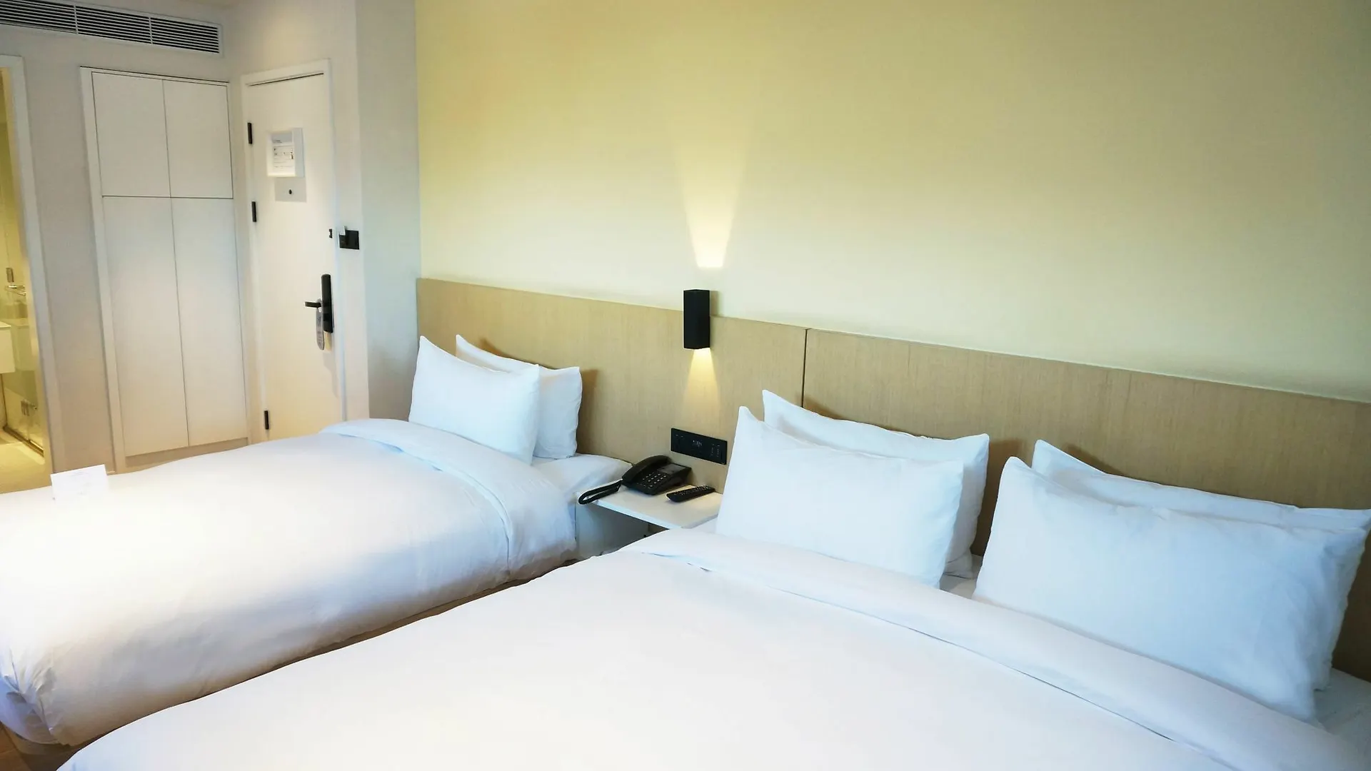 Pace Hotel Suzhou Renmin Branch Сучжоу